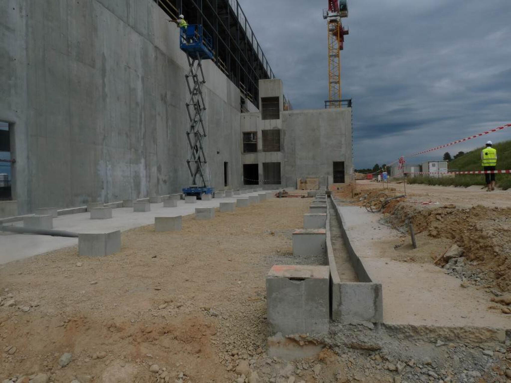 Trois étages de bureau