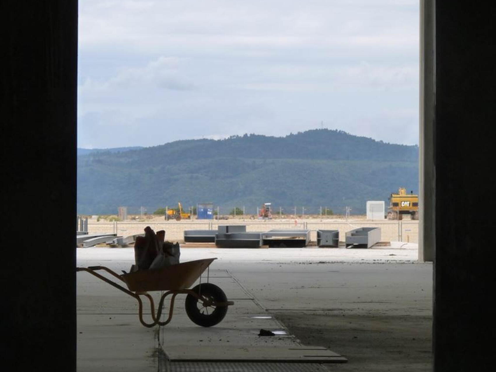 Six mois avant la fin des travaux