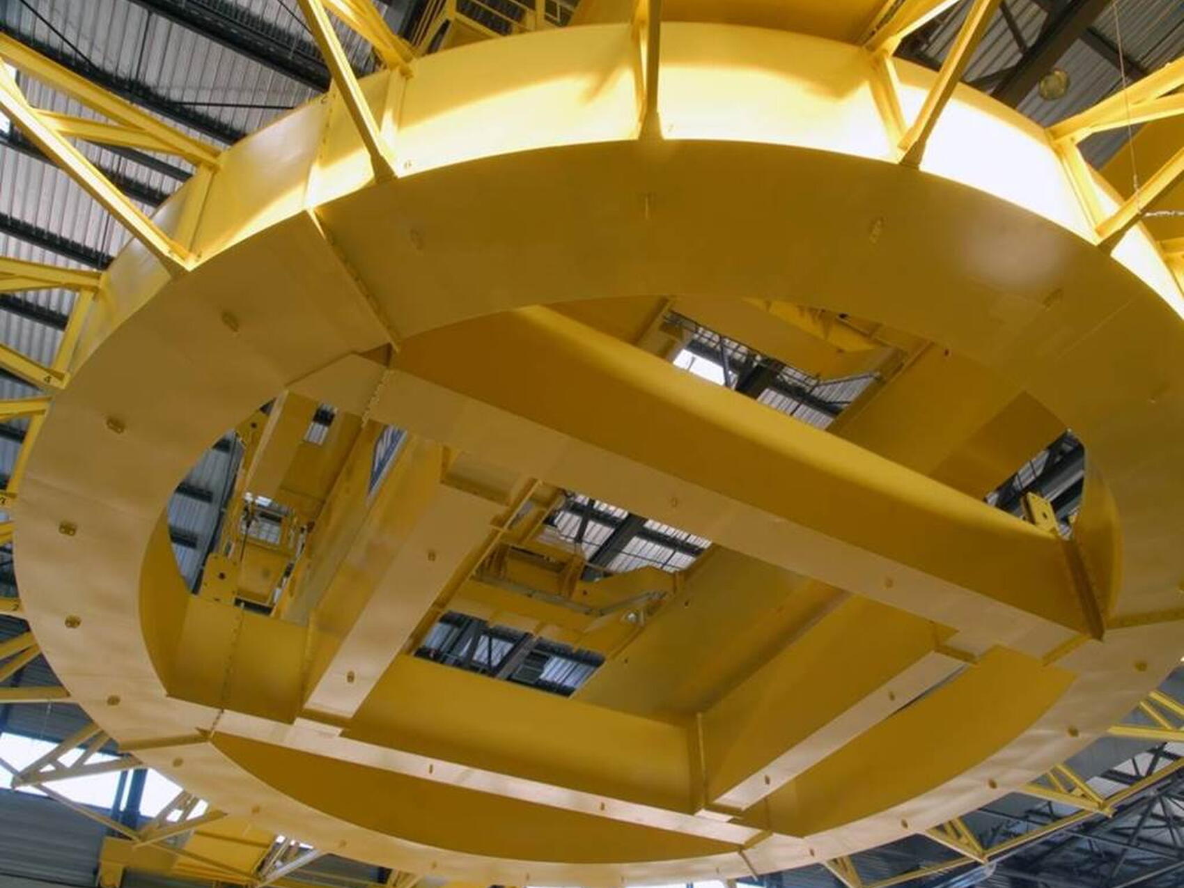 Un pont-roulant pour la manutention des aimants