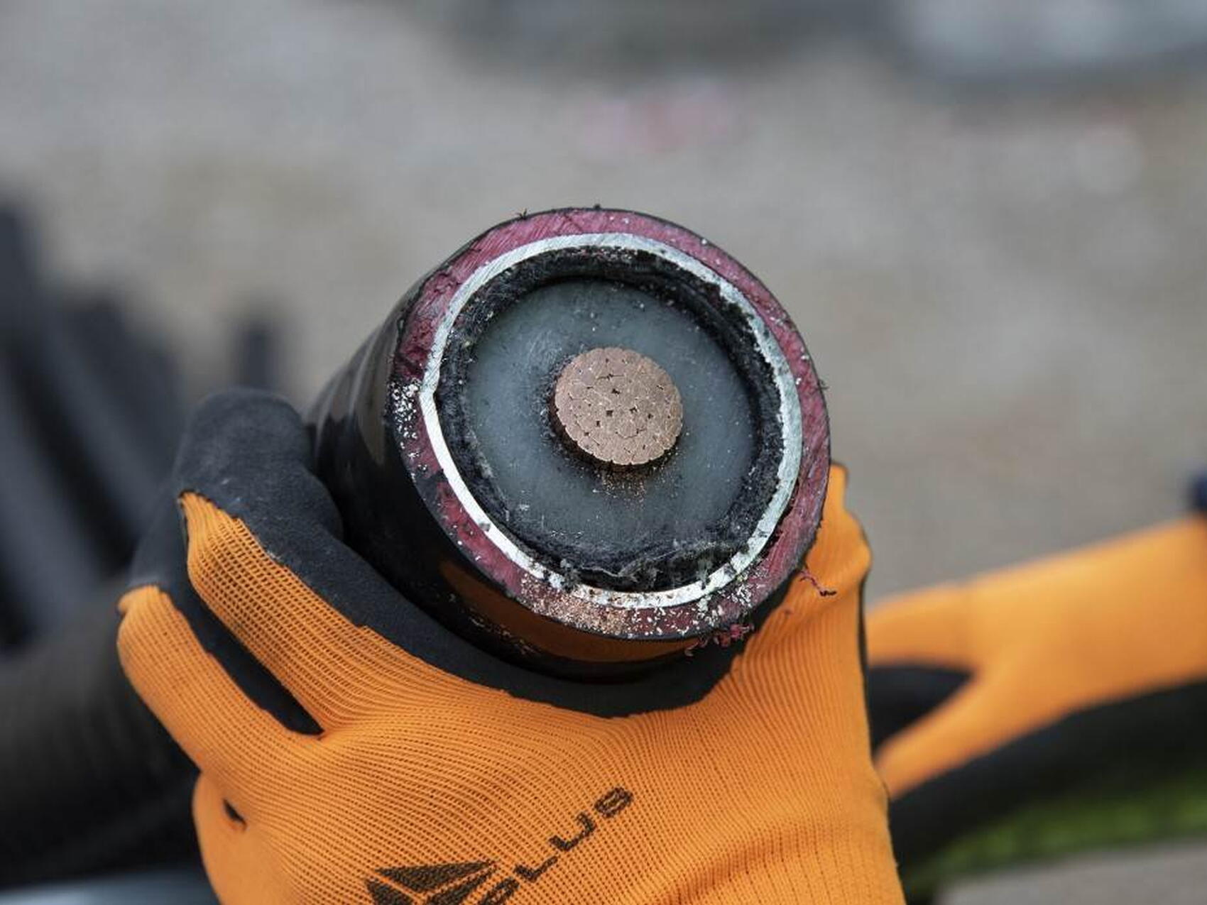 7 cm de diamètre et 300 fois plus de tension