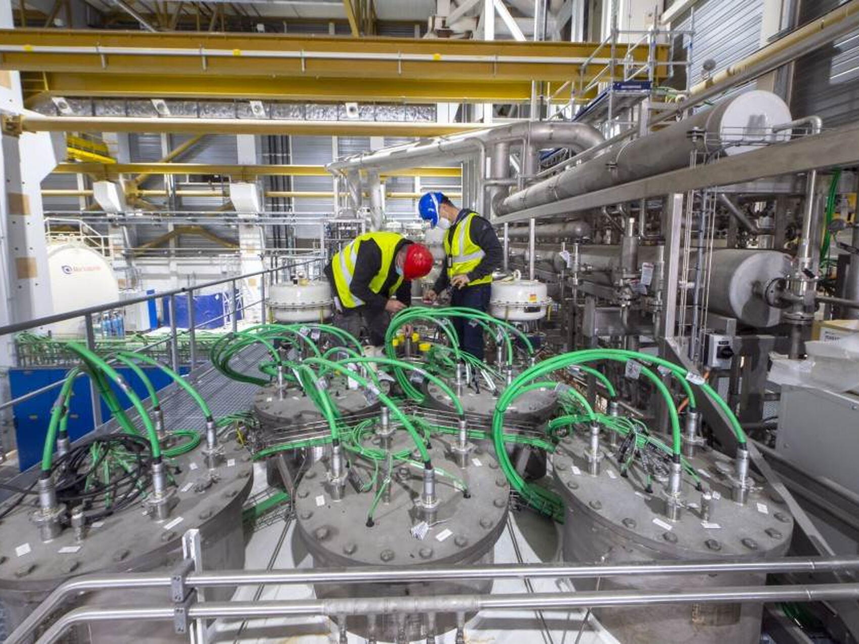 Et dans l'usine cryogénique ...