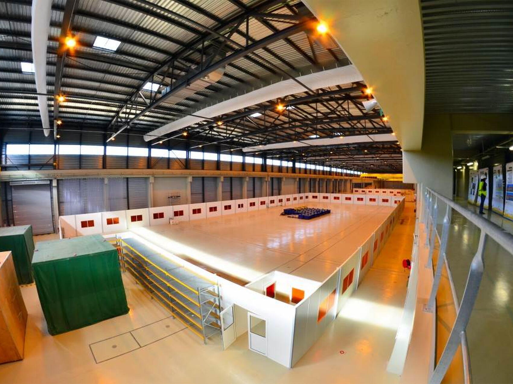 Deux salles blanches