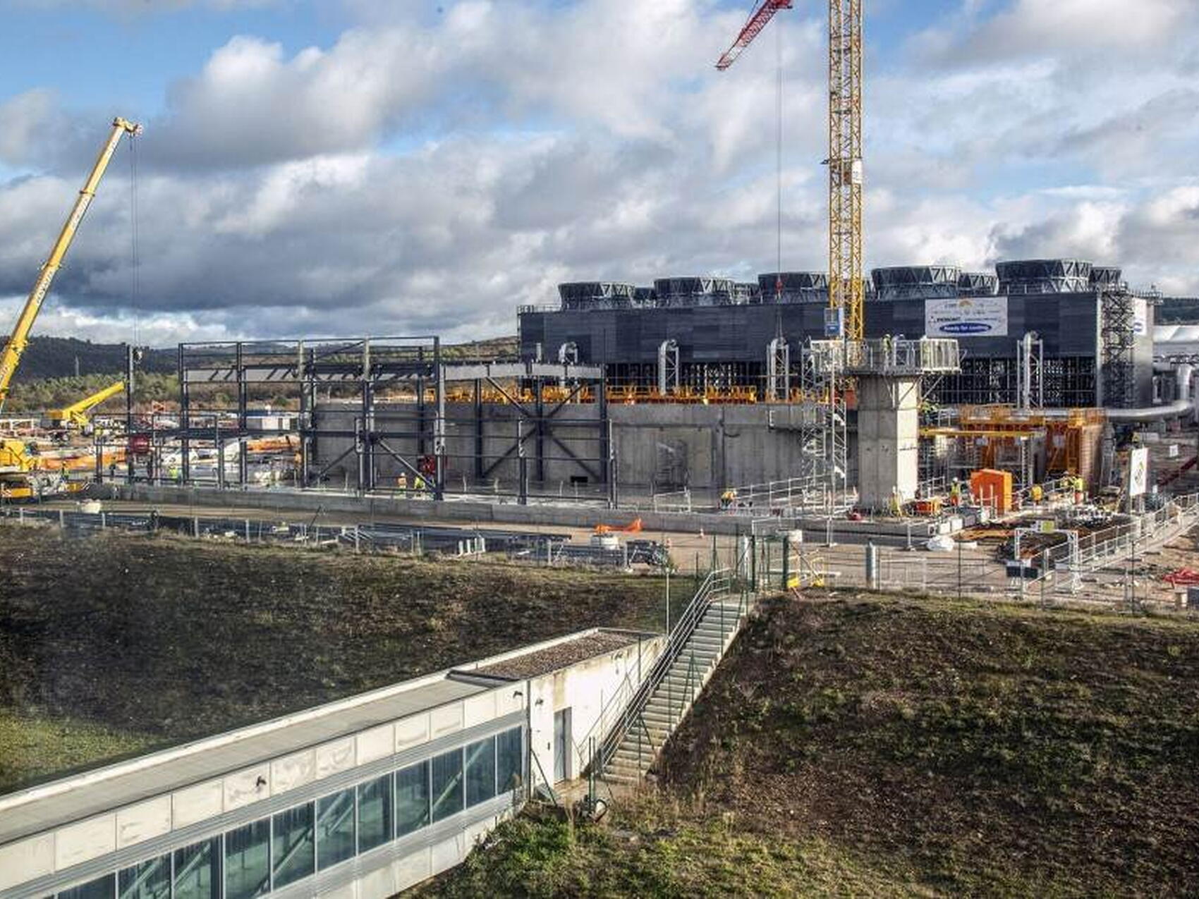 Control Building: 24-hour presence