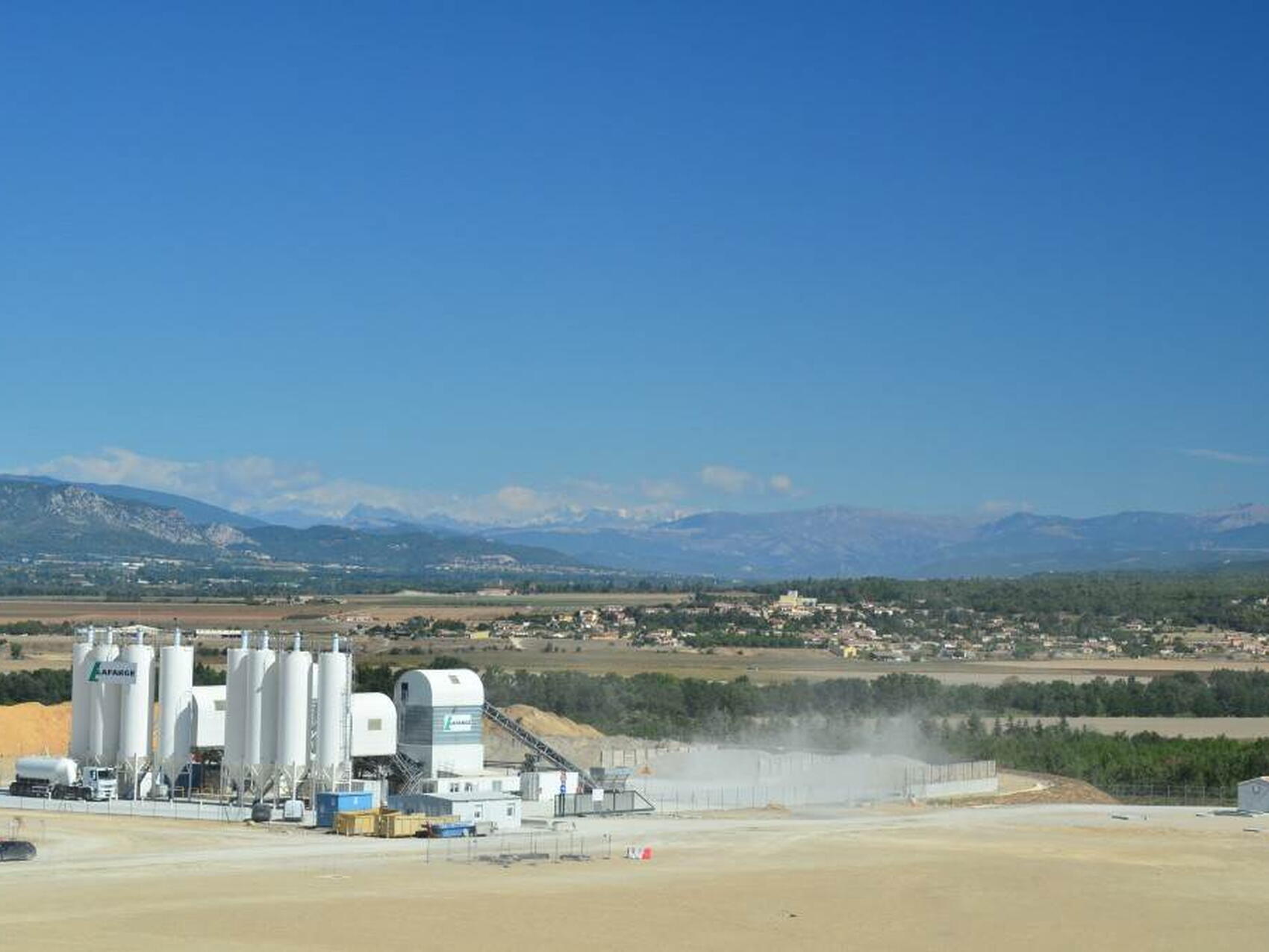 Latest cement production is for the Assembly Building worksite