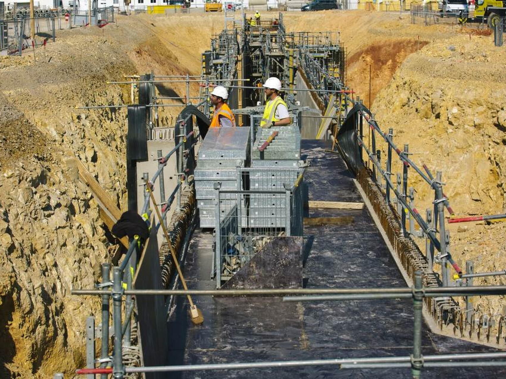 (More) underground networks