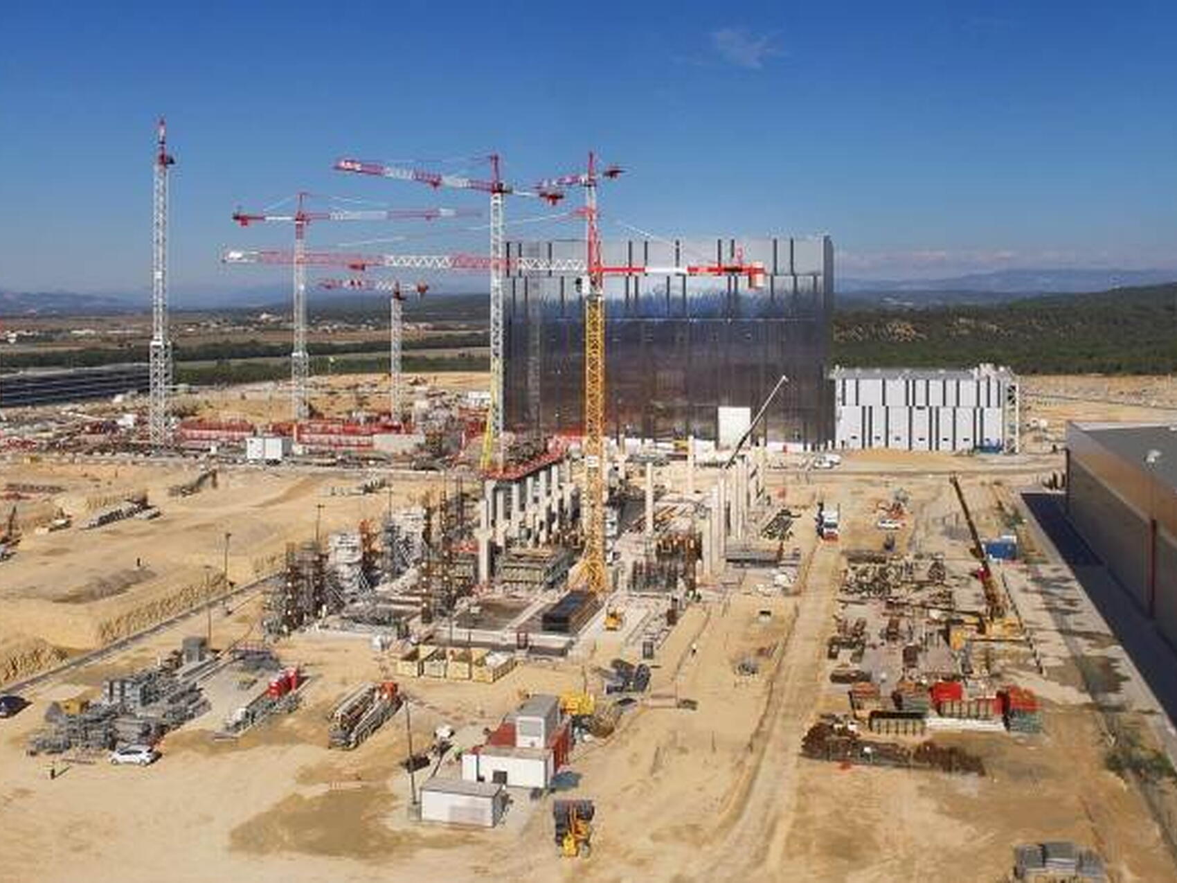The ITER construction platform