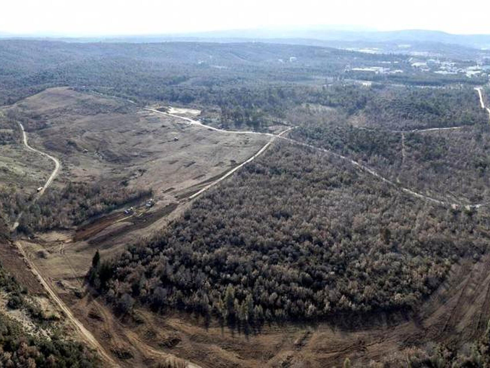 Au début, un site est trouvé