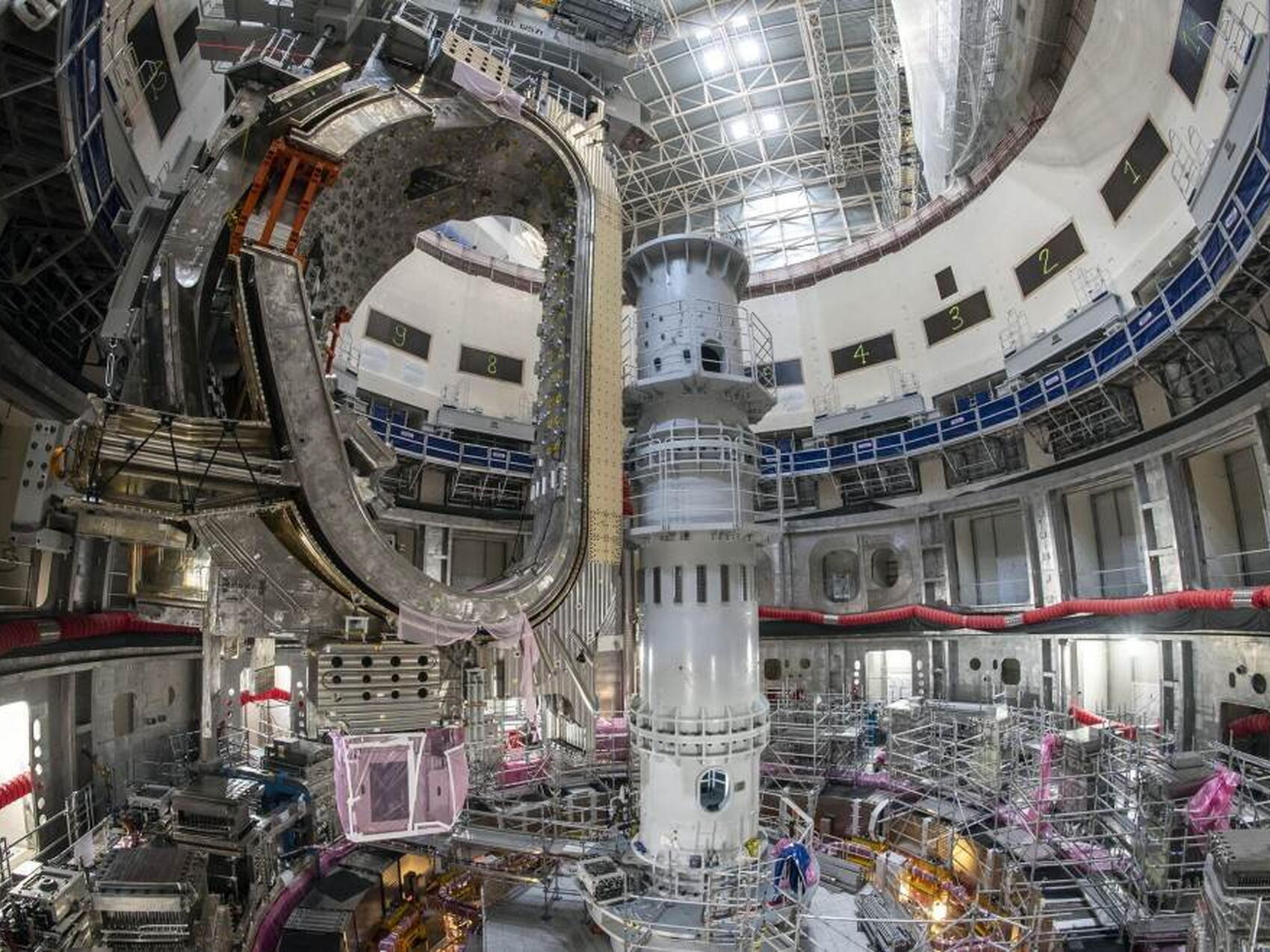 ITER réussit une opération clé de levage