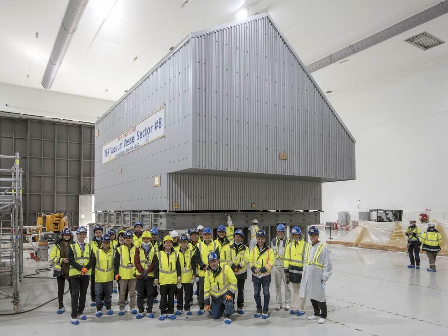 Un troisième secteur de 440 tonnes arrive