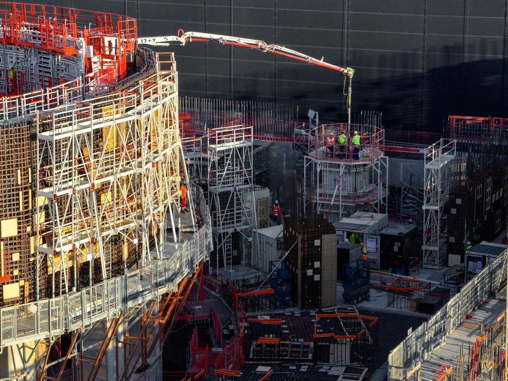 Pouring the "mega" columns