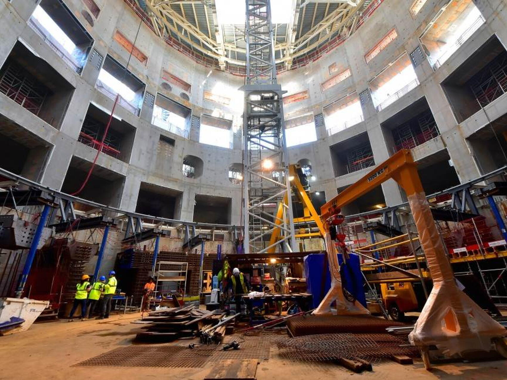 Pouring to start on cryostat crown in May