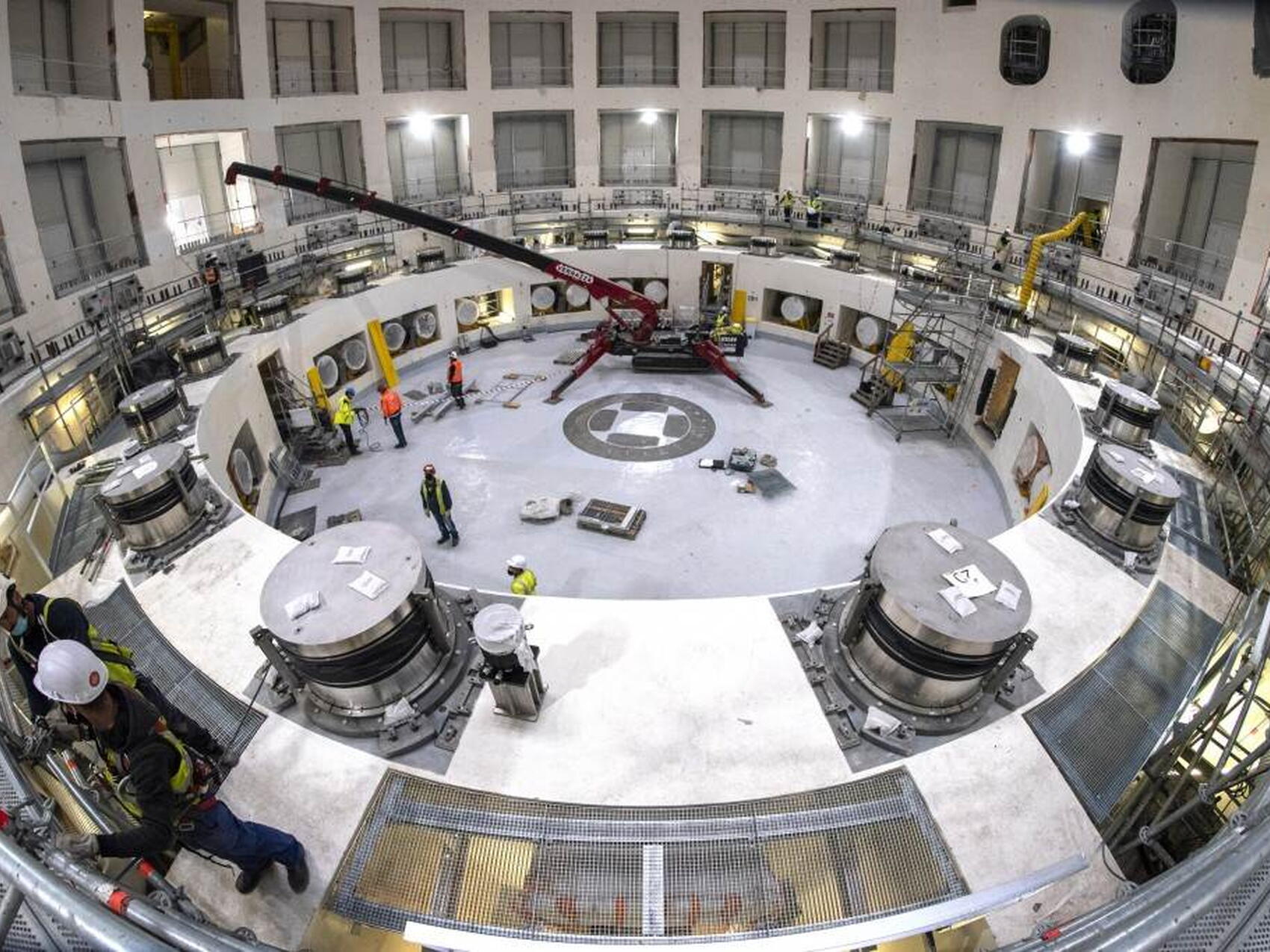 18 cryostat bearings