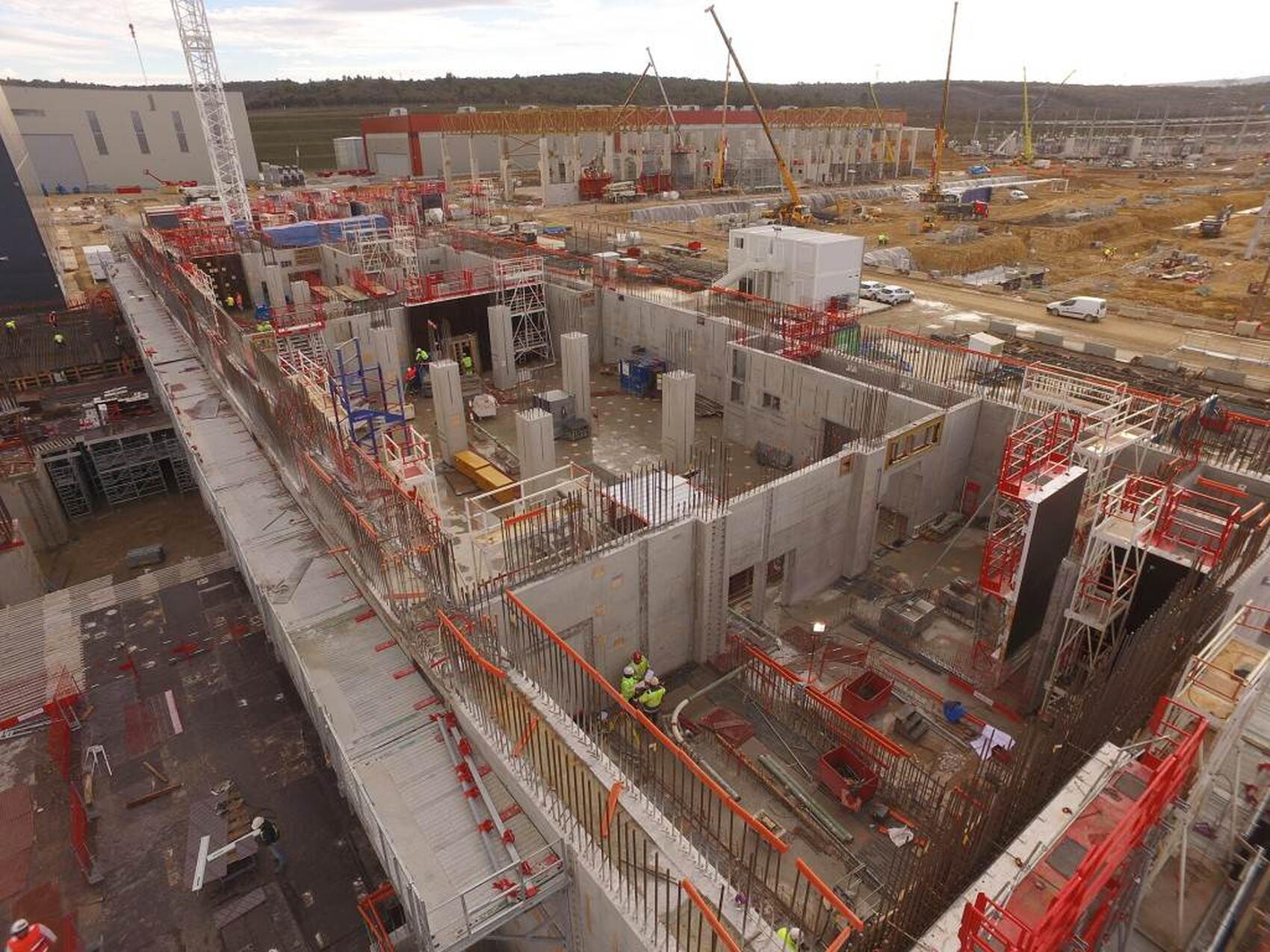 Five-storey "Diagnostic Hotel"