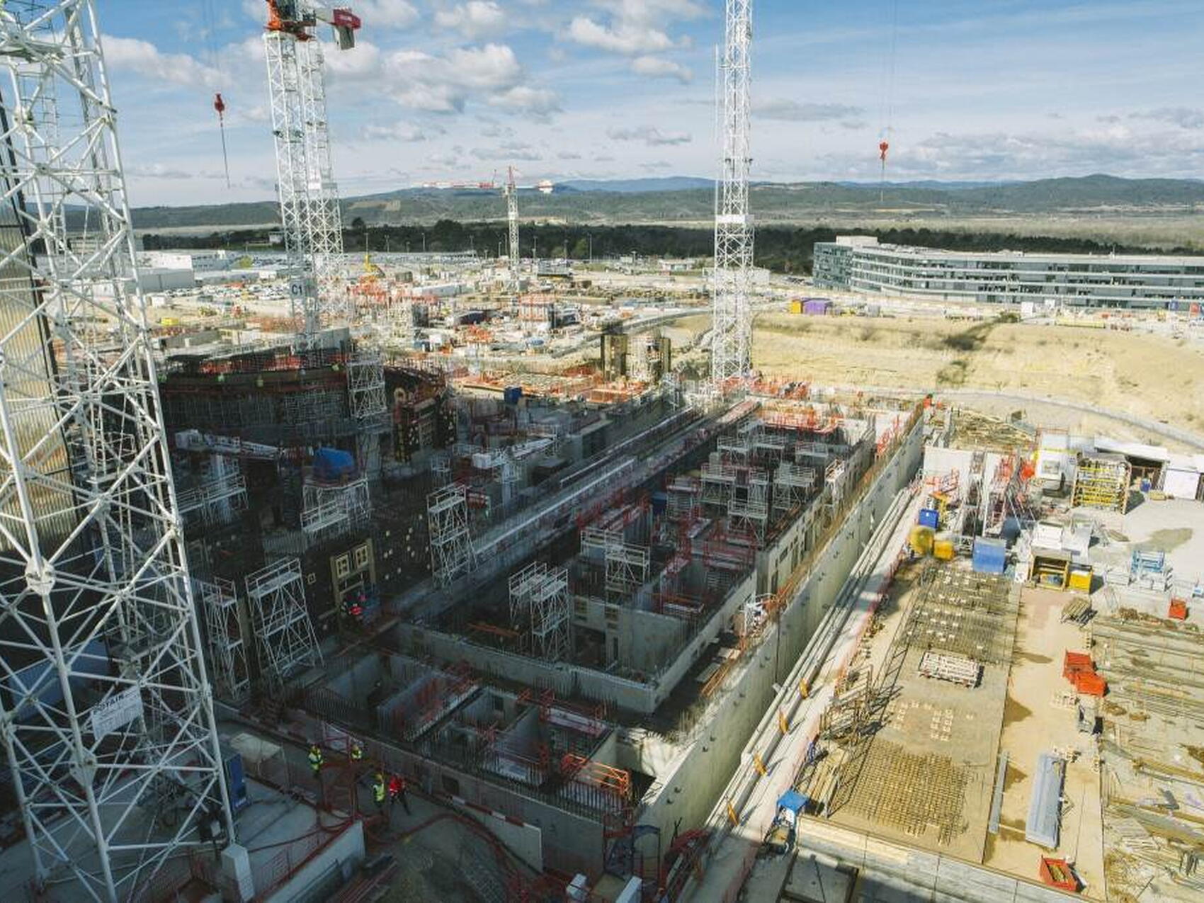 Three buildings on a "floating" foundation