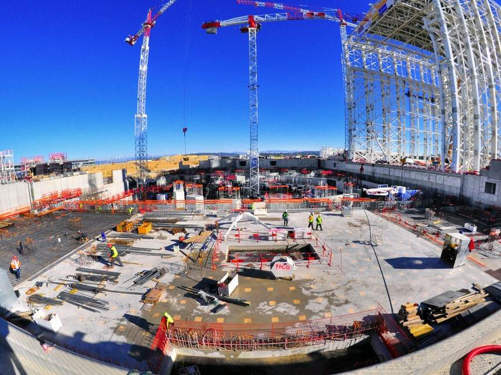 Lower level hidden from view