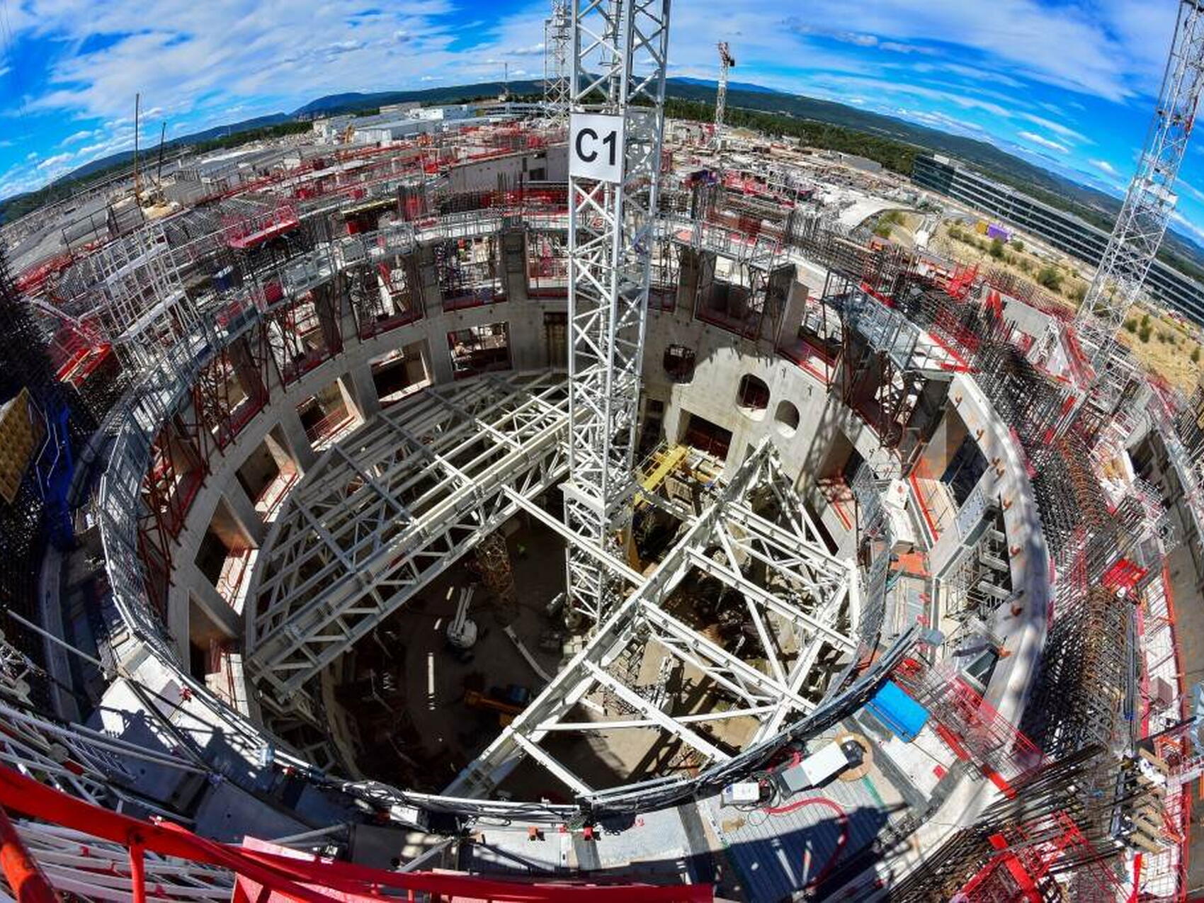 Looking down on the lid