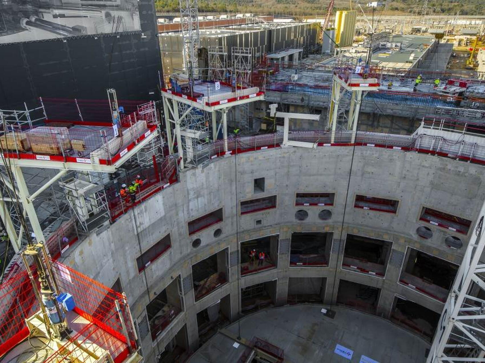 Lift operation underway