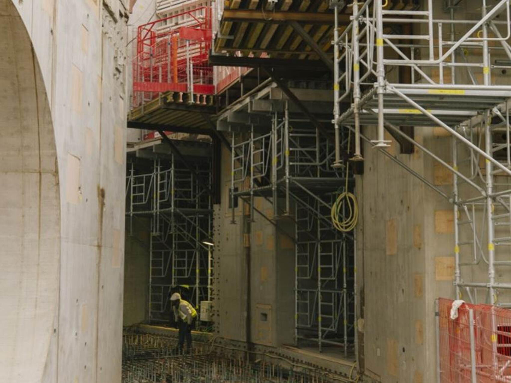 A river of anchor plates