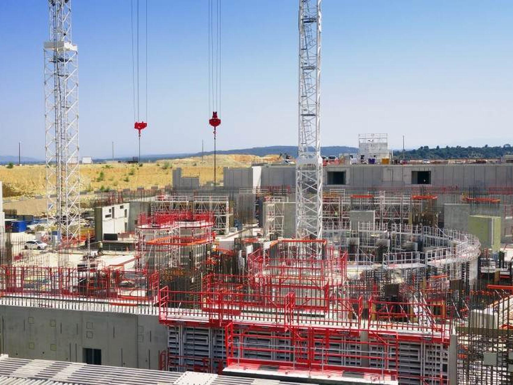 A white circle is apparent