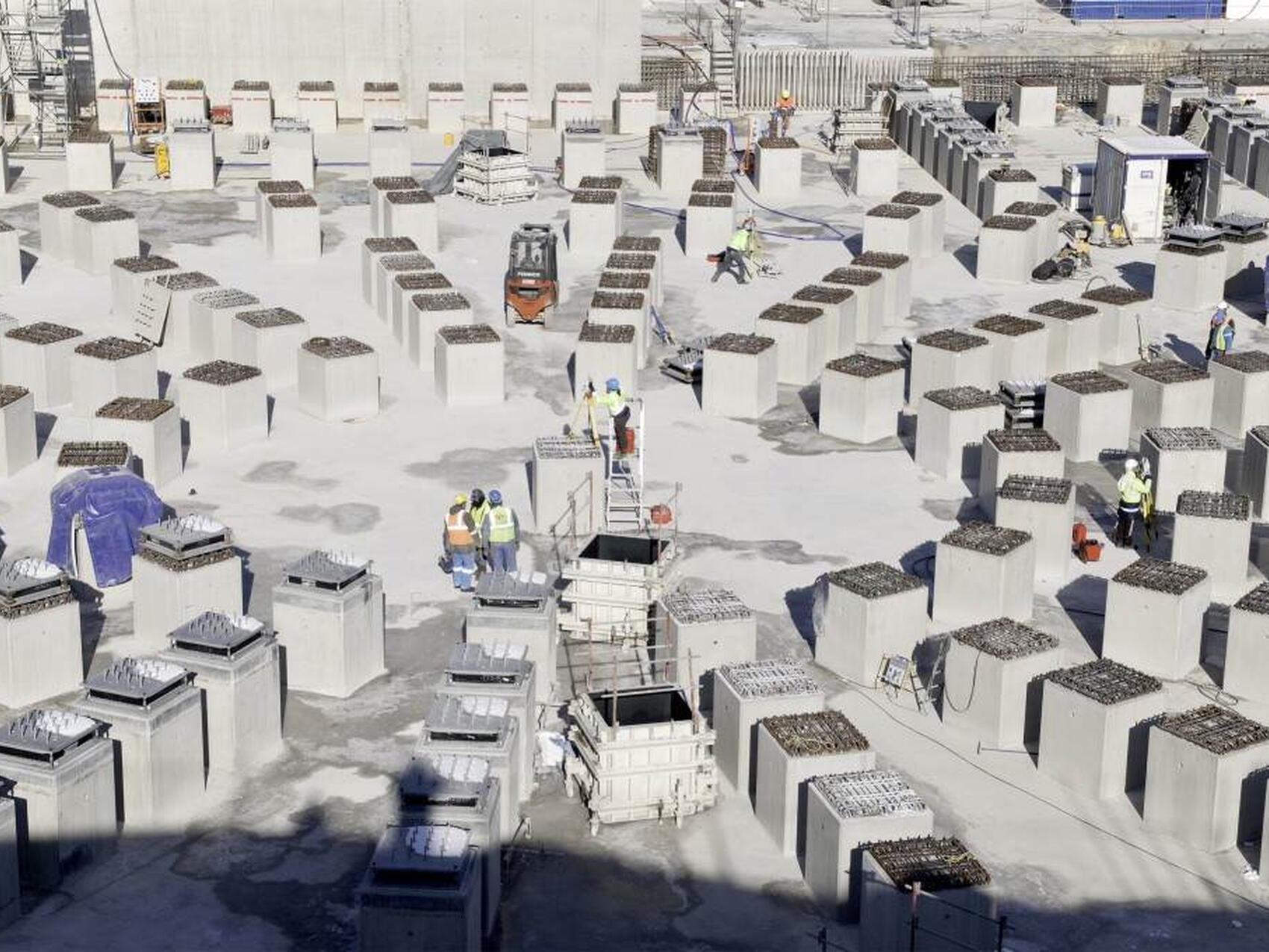 Presque toutes les colonnes en place