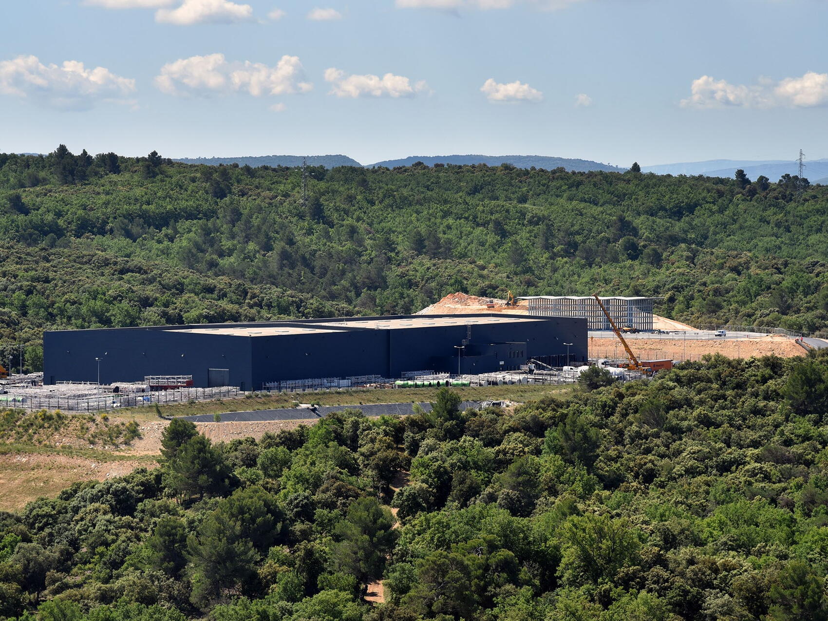 Extending storage capacity