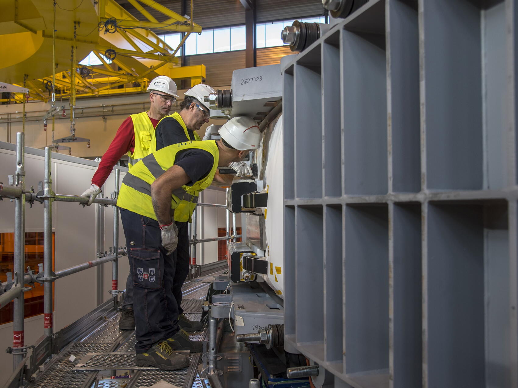 Winding pack impregnation: a three-week operation